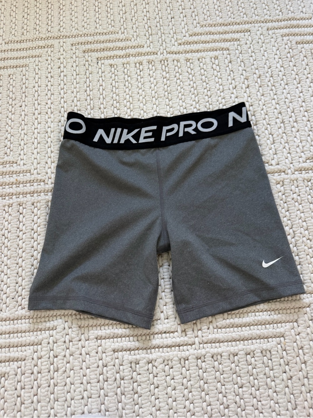 Nike Pro Girls Gray Athletic Compression Shorts